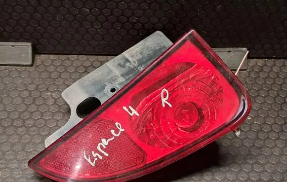 Renault Espace - Grand espace IV Rear fog light 8200027154