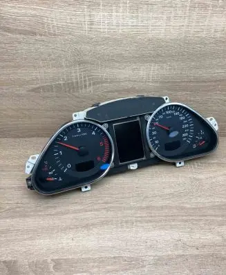 Audi A6 S6 C6 4F Speedometer (instrument cluster) 5550007301 KMH