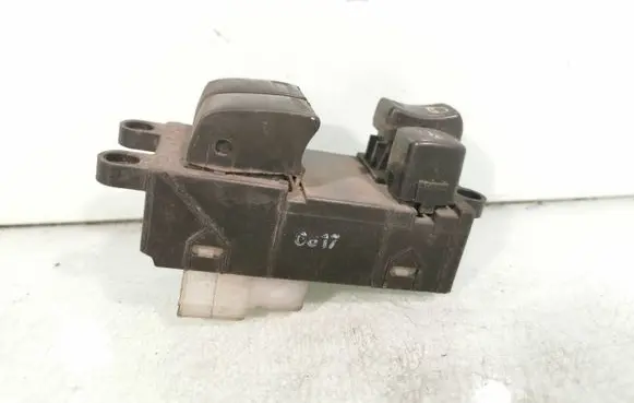 Nissan Almera Tino Electric window control switch