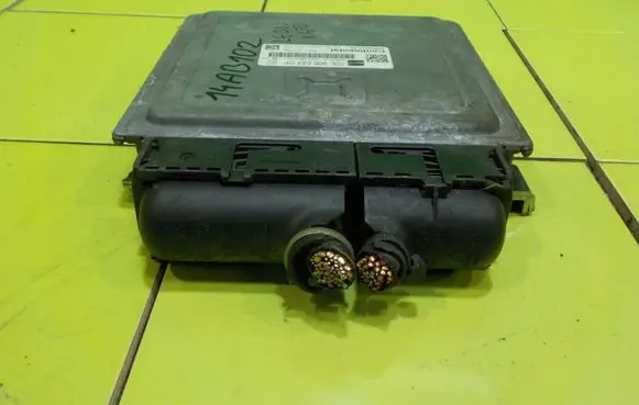 Seat Leon (1P) Engine control unit/module 03L906023GP