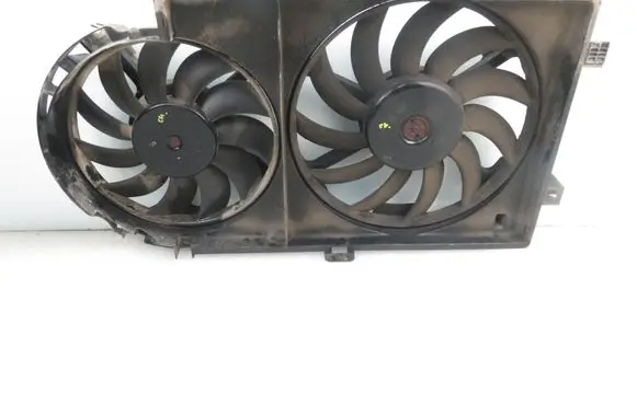 Chrysler Voyager Fan set 04809413AD 868500S
