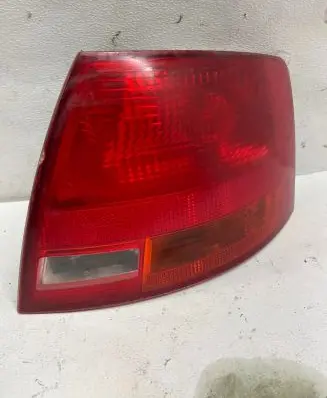 Audi A4 S4 B7 8E 8H Rear/tail lights 8E9945096E 484002 ULO748002