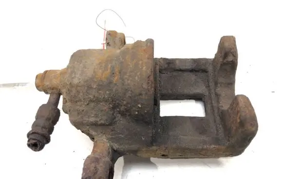Nissan X-Trail T31 Rear brake caliper 