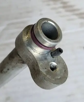 Air conditioning (A/C) pipe/hose