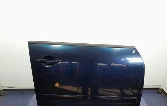 Audi A2 Front door