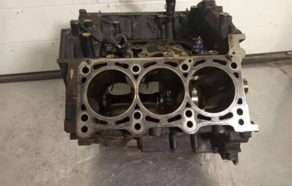 Audi Q7 4L Engine block 059103021B