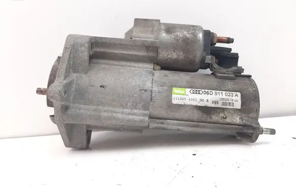 Audi A4 S4 B7 8E 8H Starter motor 06D911023A D6GS19