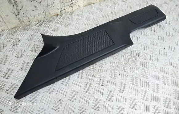 Volkswagen Atlas Rear sill trim cover 3CN853369C 3CN853369