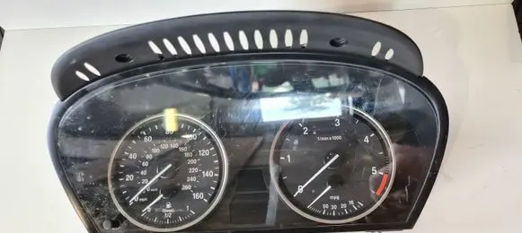 BMW 5 E60 E61 Speedometer (instrument cluster) 62109177262 9177262
