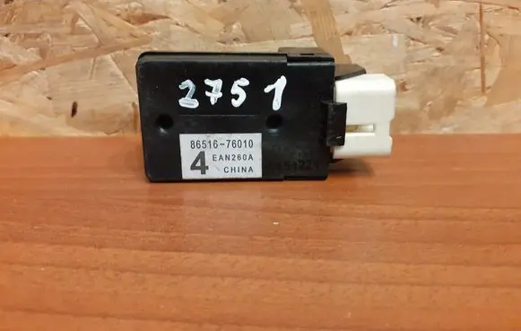 Lexus CT 200H Aerial antenna filter 2751 8651676010