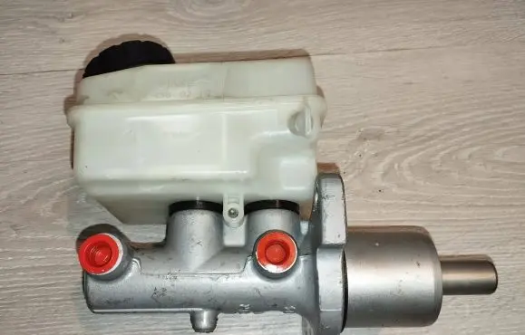 Mercedes-Benz A W169 Master brake cylinder 32067200C