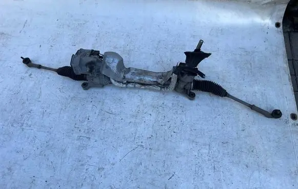 Ford Grand C-MAX Steering rack AV613D070YP