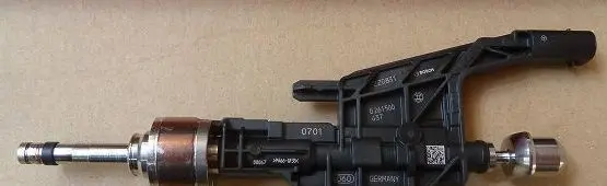 BMW X3 G01 Fuel injector 0261500437