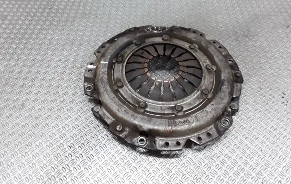 Opel Corsa C Pressure plate 