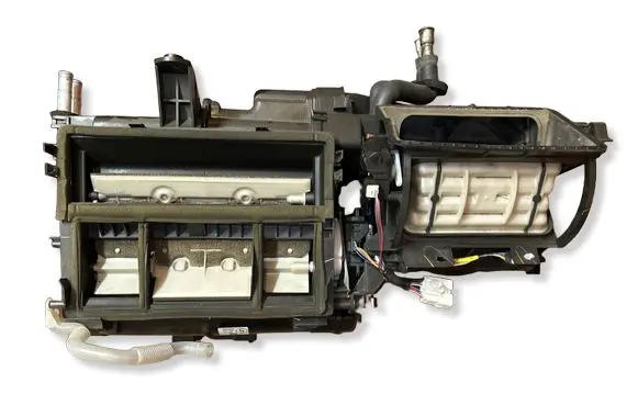 Toyota Corolla Verso AR10 Interior heater climate box assembly housing 871300F040