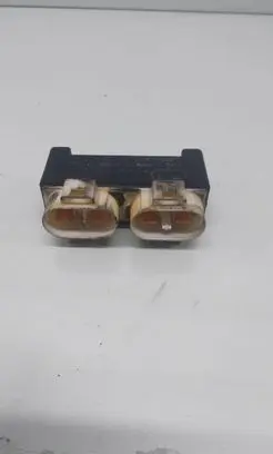 Volkswagen Transporter - Caravelle T4 Coolant fan relay 701919506