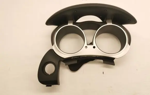 Nissan Juke I F15 Other interior part 682401KE0A 682PR1KE0A