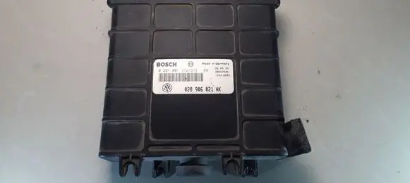 Volkswagen PASSAT B4 Engine control unit/module 0281001312313 028906021AK 8A0906264B