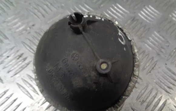 Nissan X-Trail T30 Vacuum air tank 054129808