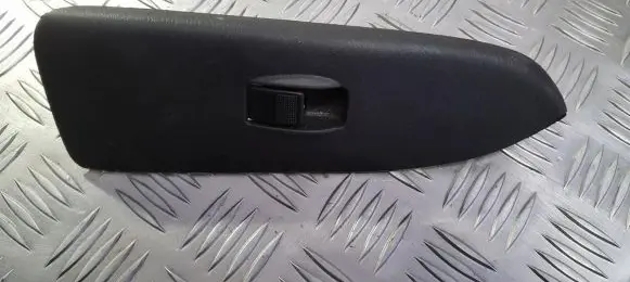 Mazda 626 Electric window control switch ge4v684l1