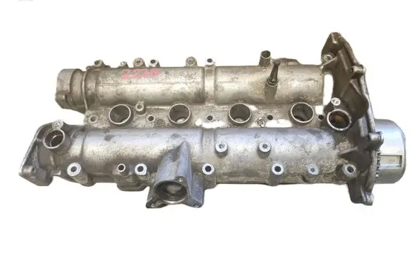 Volkswagen Golf V Rocker cam cover 03C103475AL