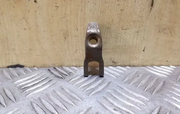 KIA Sportage Fuel Injector clamp holder