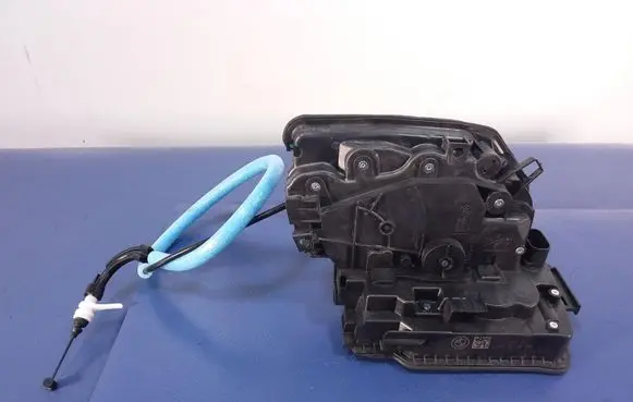 BMW X6M F86 Rear door lock 7362787