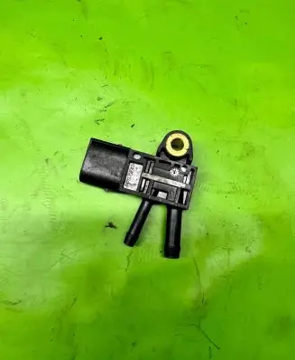 Mercedes-Benz E W212 Air pressure sensor A6429050100 0281006279 160108T0251E