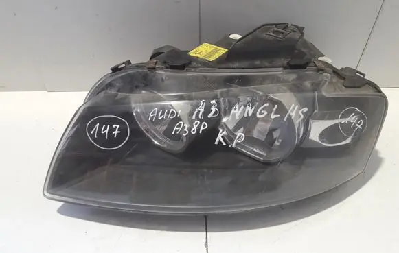 Audi A3 S3 8P Headlight/headlamp 0301206601