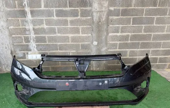 Dacia Sandero III Front bumper 620228531R