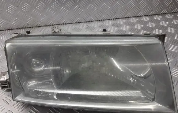 Skoda Octavia Mk1 (1U) Headlight/headlamp YU3X-13005