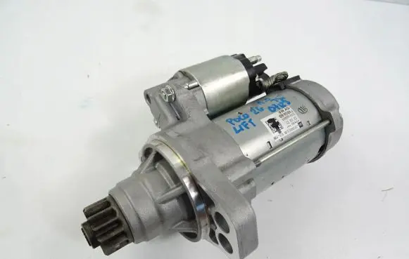 Volkswagen Polo VI Starter motor 02M911024J
