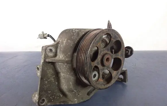Subaru Forester SG Power steering pump 