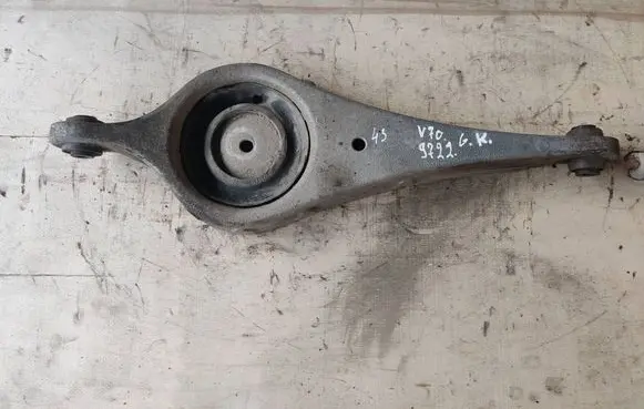 Rear upper control arm/wishbone