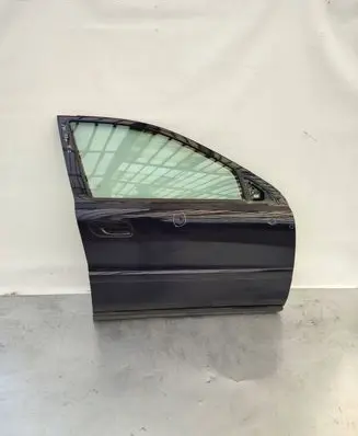 Volvo V70 Front door