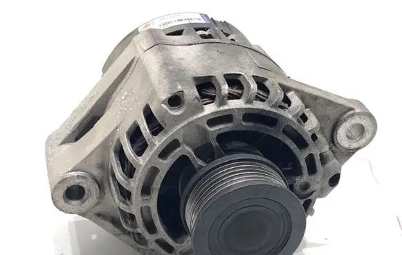 Opel Zafira B Generator/alternator