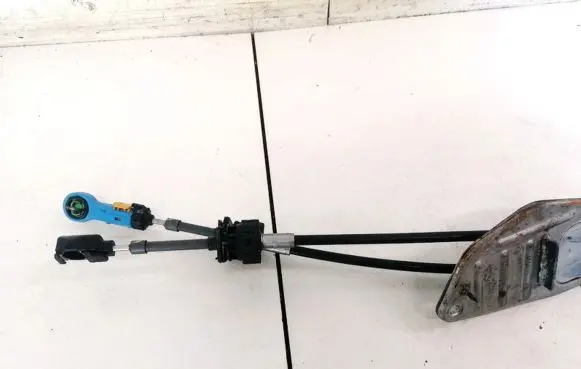 Toyota Verso Gear shift cable linkage