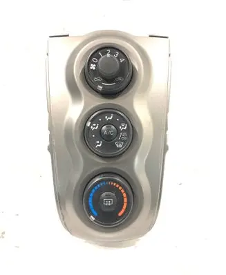 Toyota Yaris Climate control unit 554060D190