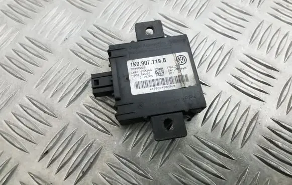 Volkswagen Golf V Alarm control unit/module 1K0907719B