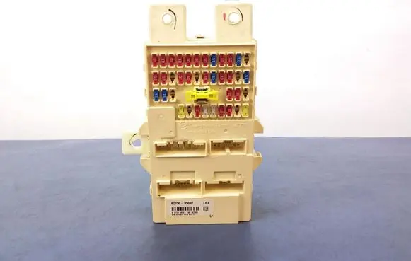 SsangYong Tivoli Fuse box set 82150-35032