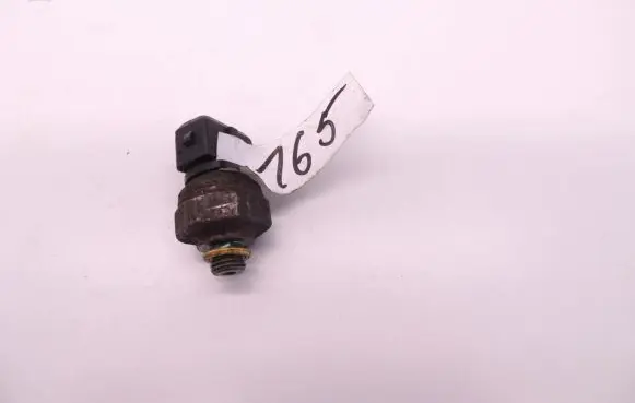 Volvo S60 Air conditioning (A/C) pressure sensor D165