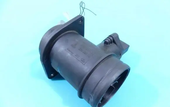 Skoda Superb B5 (3U) Mass air flow meter 0281002463 IMPRK1327378