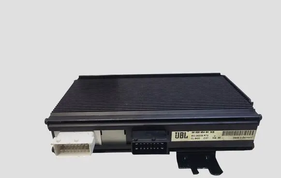 Citroen C6 Sound amplifier 9662695480