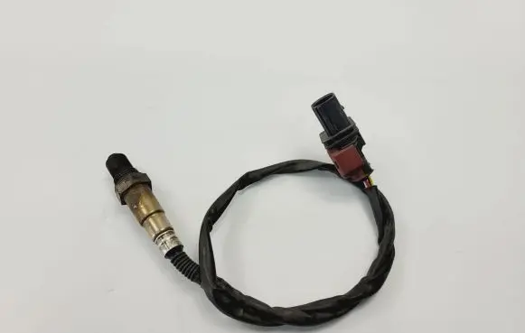 Audi Q7 4L Lambda probe sensor 057906262F