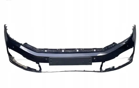 Volkswagen PASSAT B8 Front bumper 3G0807221G