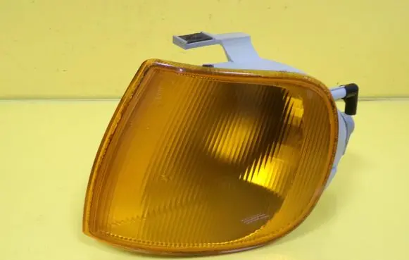 Volkswagen Polo III 6N 6N2 6NF Front indicator light 6N0953049B