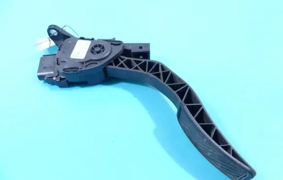 Ford Fiesta Accelerator throttle pedal 8V21-9F836-AB IMPRK1315349