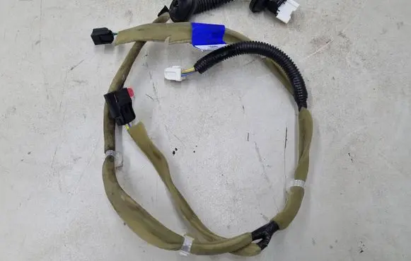 Dacia Spring Rear door wiring loom 24127398R