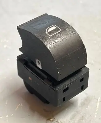 Audi A3 S3 8P Electric window control switch 8Z0959855B