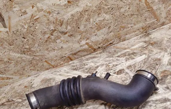 Nissan 240ZX, 280ZX, 300ZX Engine coolant pipe/hose